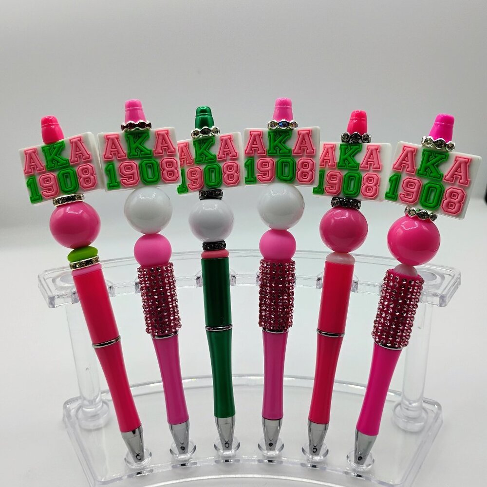 AKA pens 6 pieces new condition with refillable ink